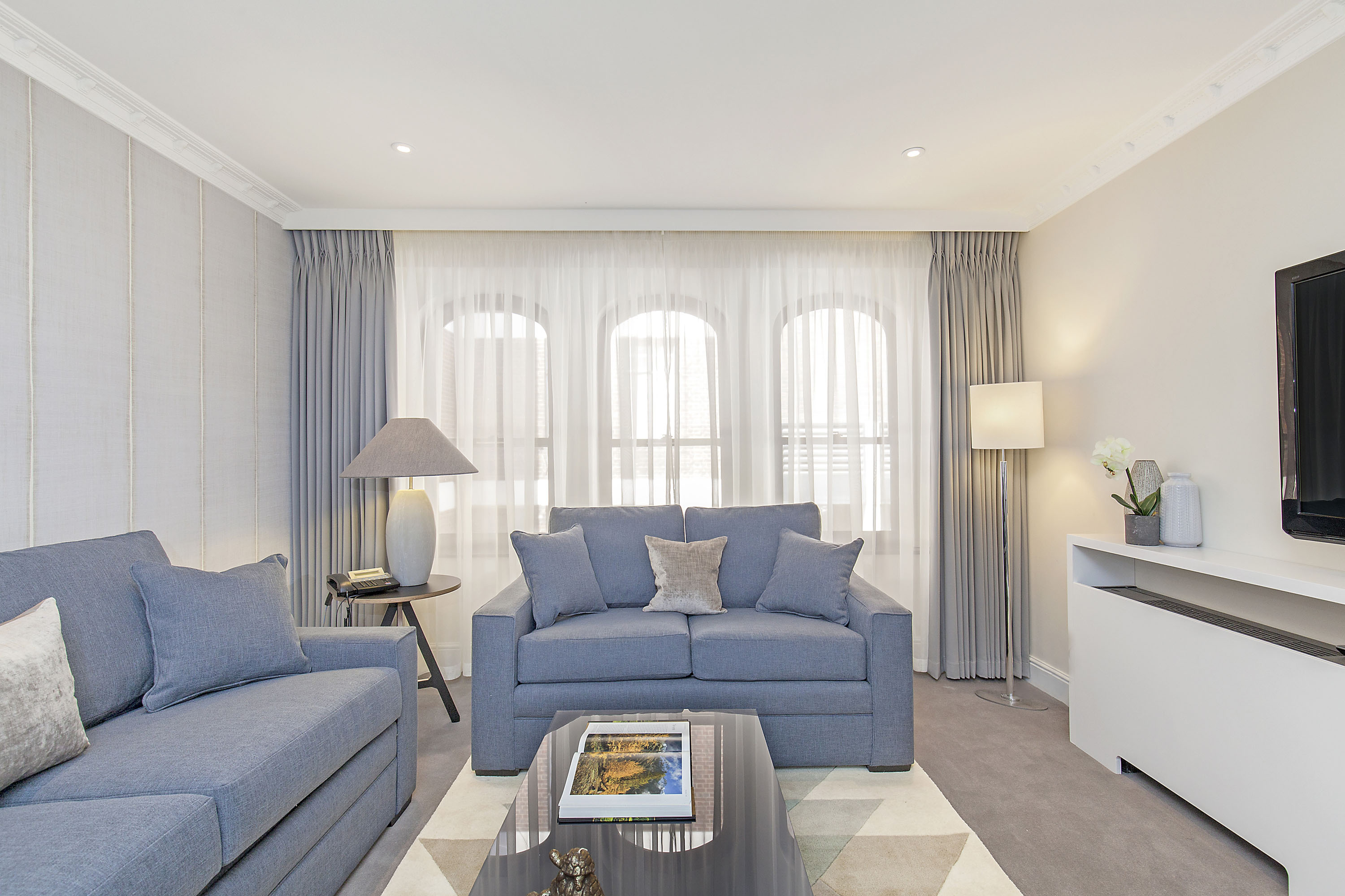 1 Bedroom Executive Mayfair House Apartments